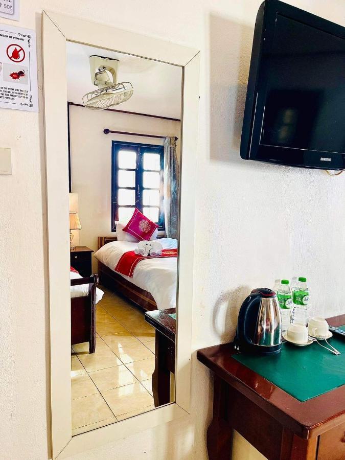 Vieng Savanh II Hotel Luang Prabang Luaran gambar
