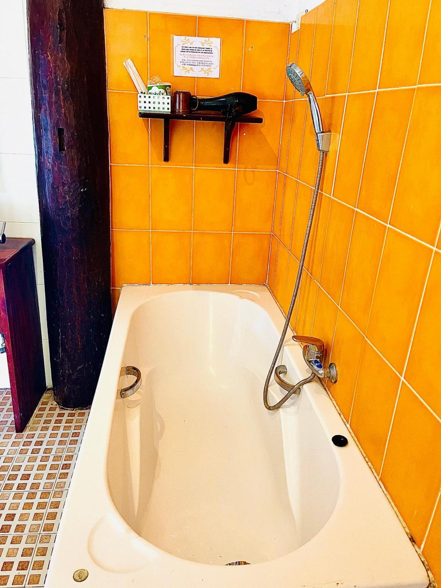 Vieng Savanh II Hotel Luang Prabang Luaran gambar